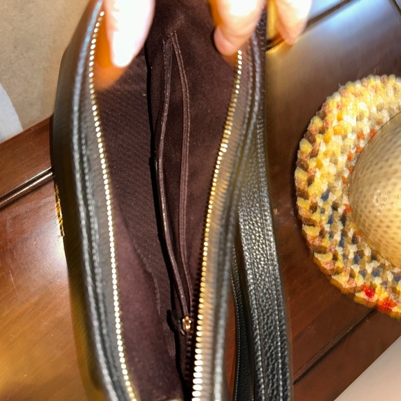 Coach Laurel Shoulder Bag - Picture 4 of 9